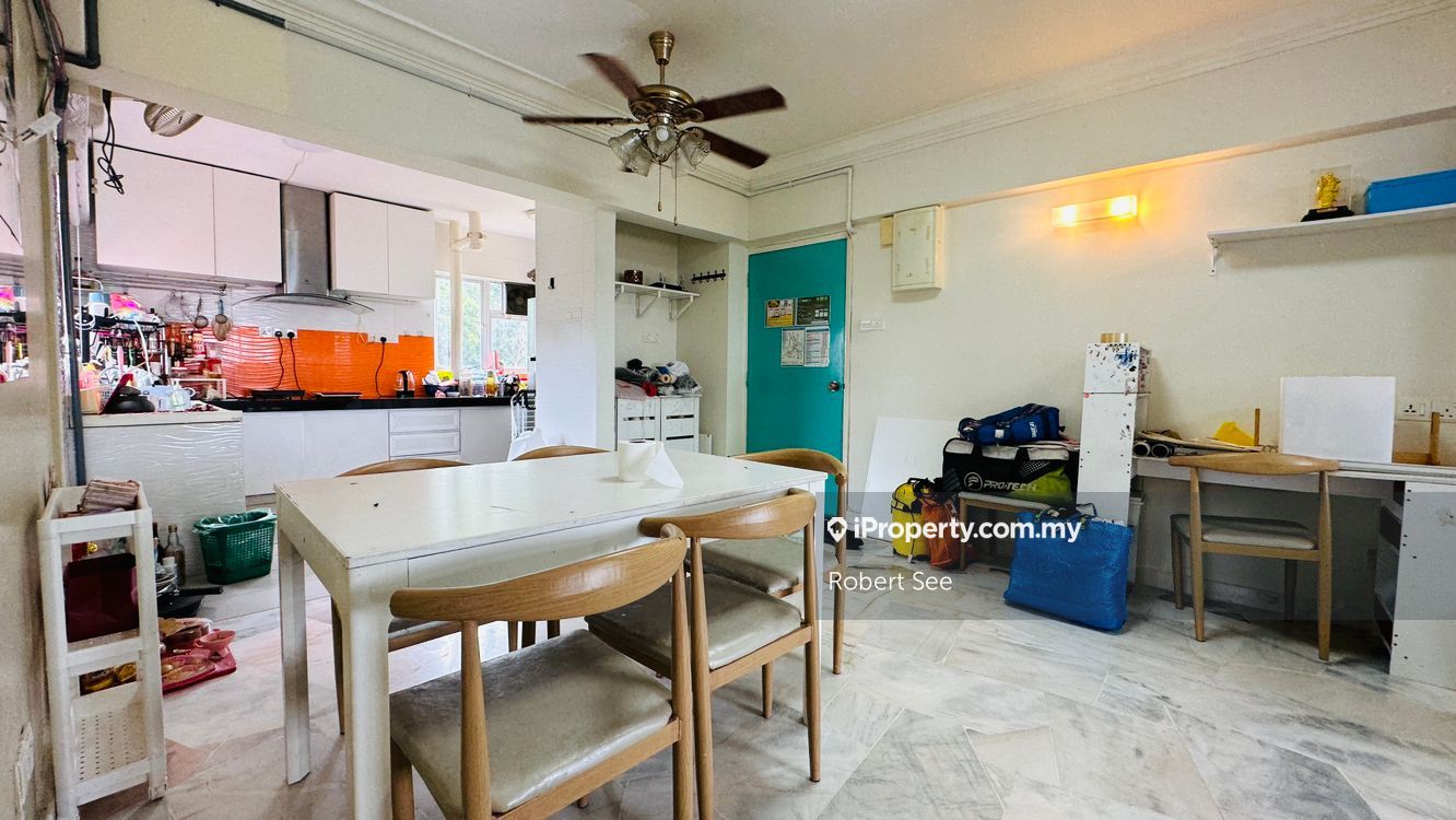 Bukit Winner (Winner Heights) Condominium 3 bedrooms for rent in Desa