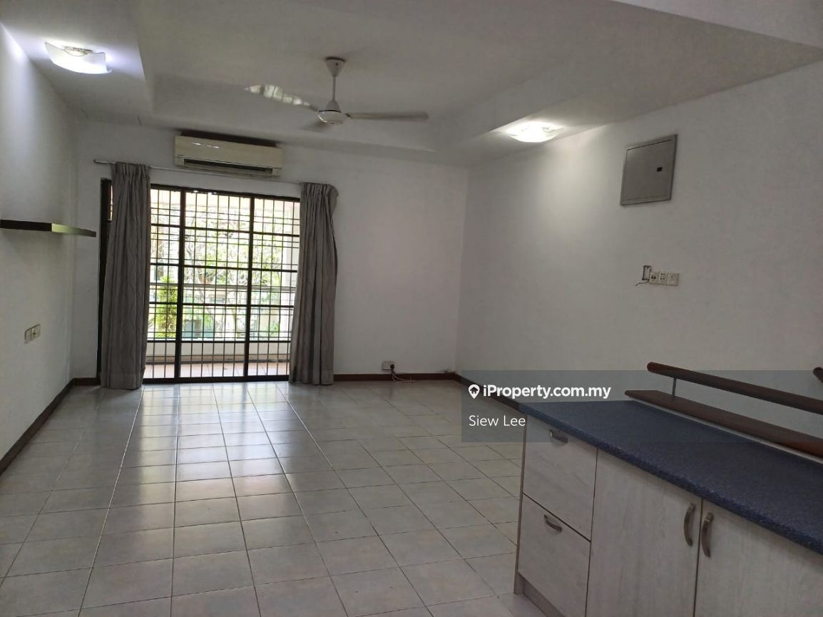 Sunway Parkville Townhouse for Sale