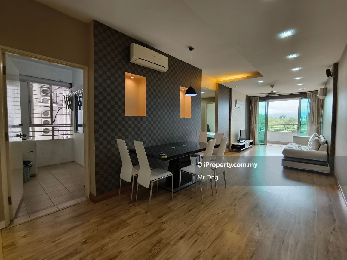 Alam Damai Intermediate Condominium 3 bedrooms for rent in Kota