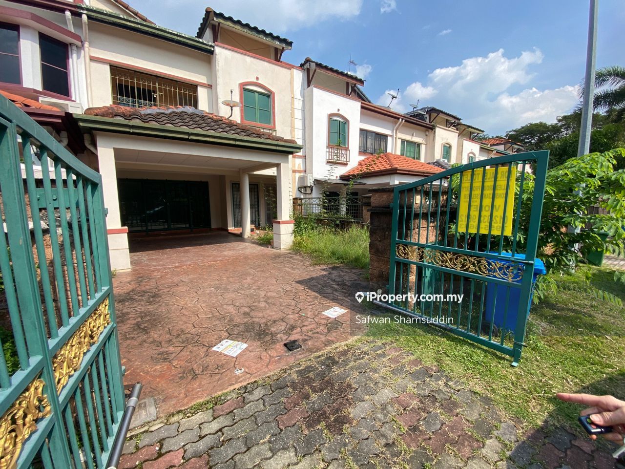 NO SPLIT Jalan Kubah Bukit Jelutong, Bukit Jelutong 2sty Terrace/Link