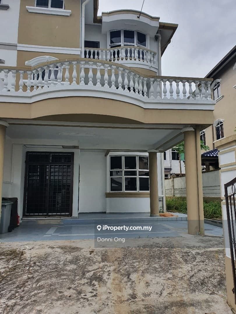 Taman Pulai Utama Skudai Intermediate 2 5 Sty Terrace Link House 5 1 Bedrooms For Sale Iproperty Com My