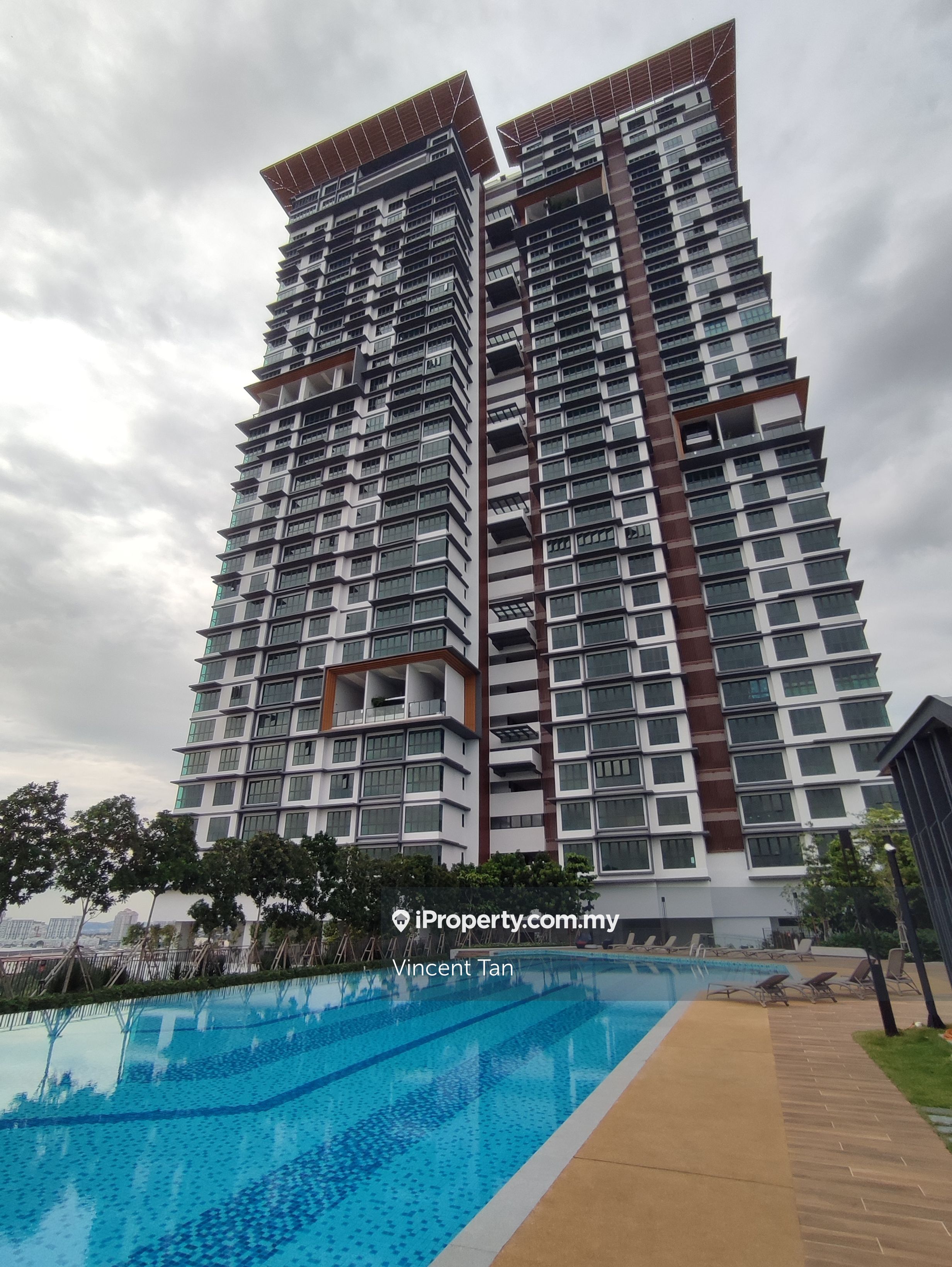 Megah Rise Corner lot Serviced Residence 5 bedrooms for sale in Petaling Jaya, Selangor ...