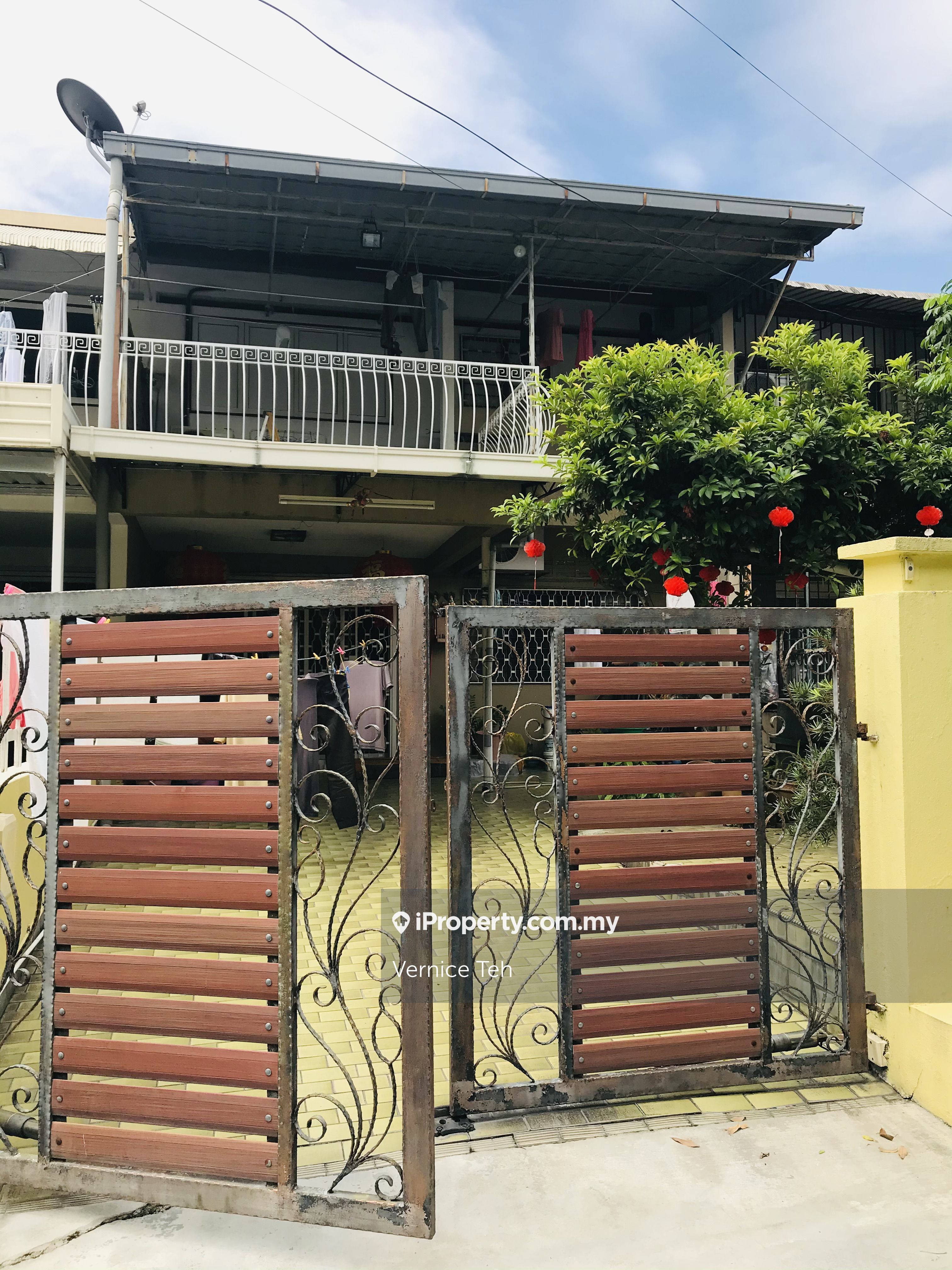 Taman Mutiara Cheras Intermediate 2 Sty Terrace Link House 4 Bedrooms For Sale Iproperty Com My