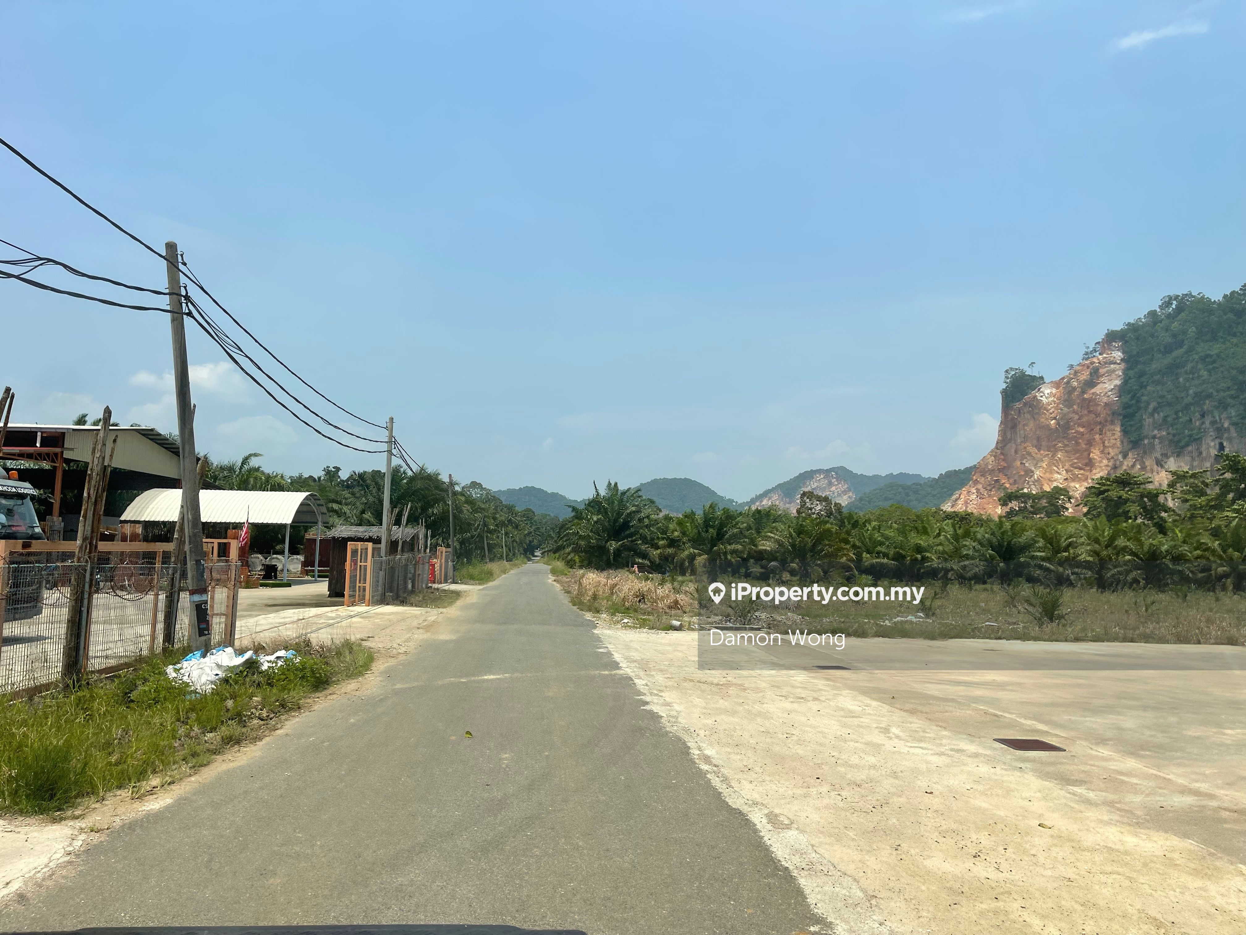 3 acres flat land near Sg Ruan, Sungai Ruan, Raub Agricultural Land for