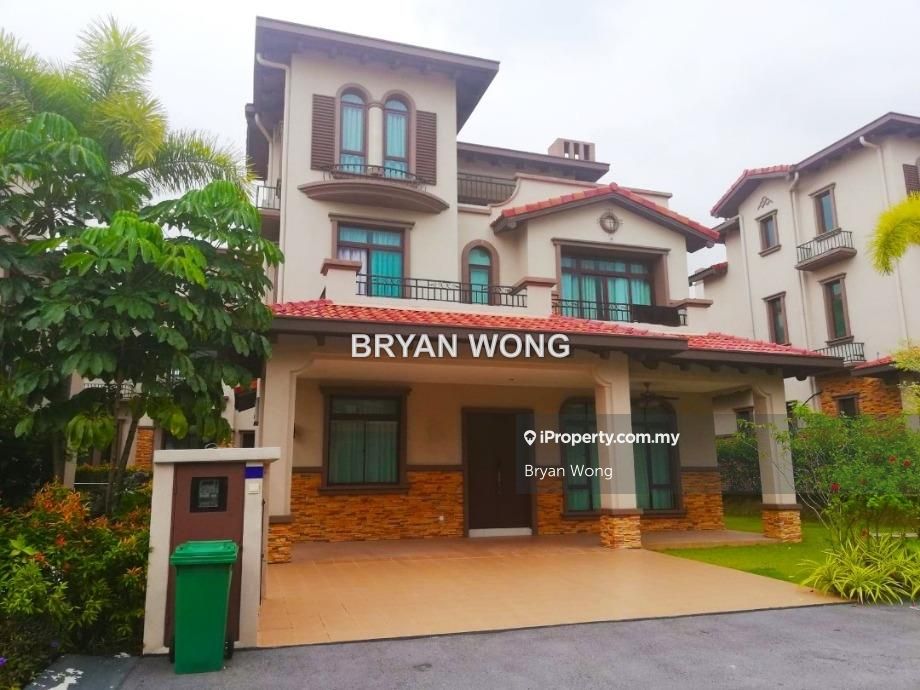 Diamond City, Semenyih Intermediate Bungalow 6 bedrooms for rent