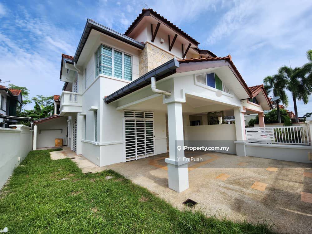 Taman Gaya double storey Cluster house for Sale, Johor Bahru Intermediate Cluster House 4