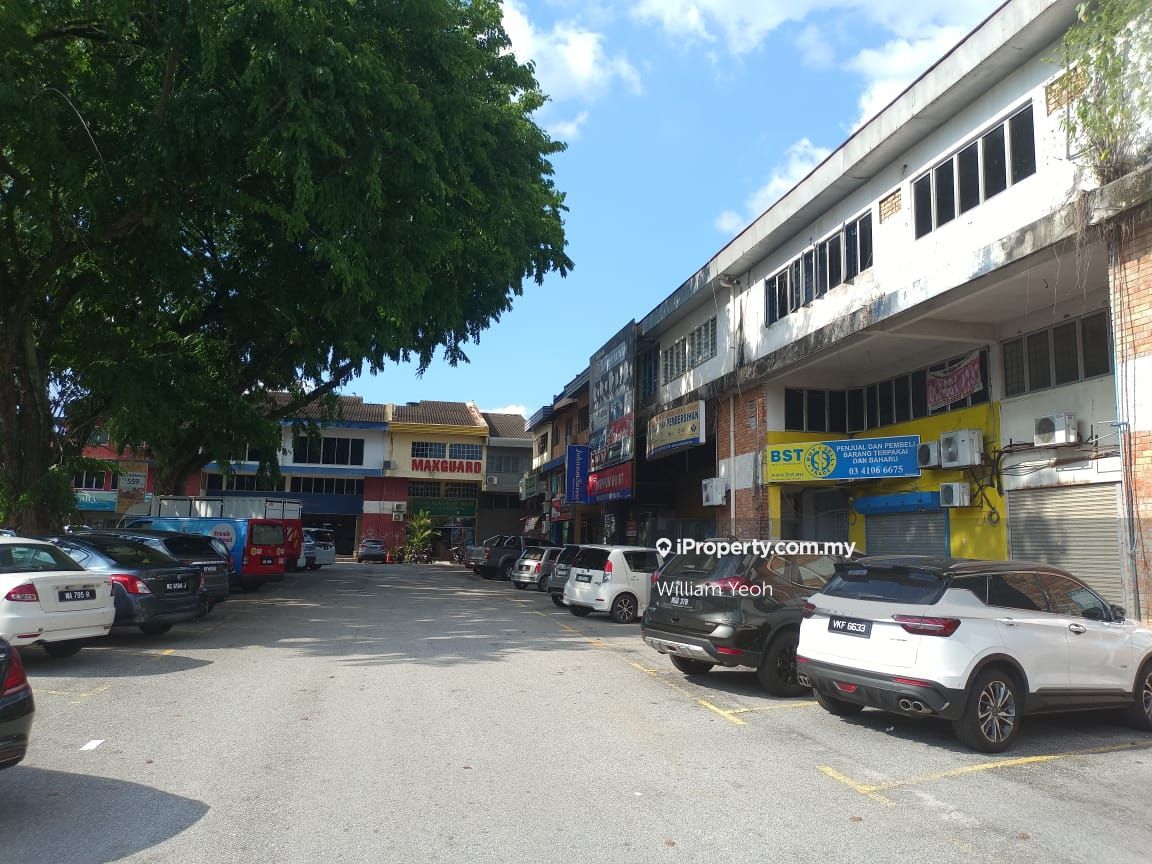Taman Melawati Ground Floor, Ground Floor Shoplot Taman Melawati