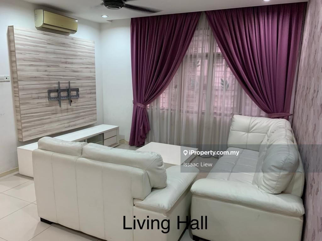 Bukit Puchong Park Villa Townhouse, Puchong for rent RM1700