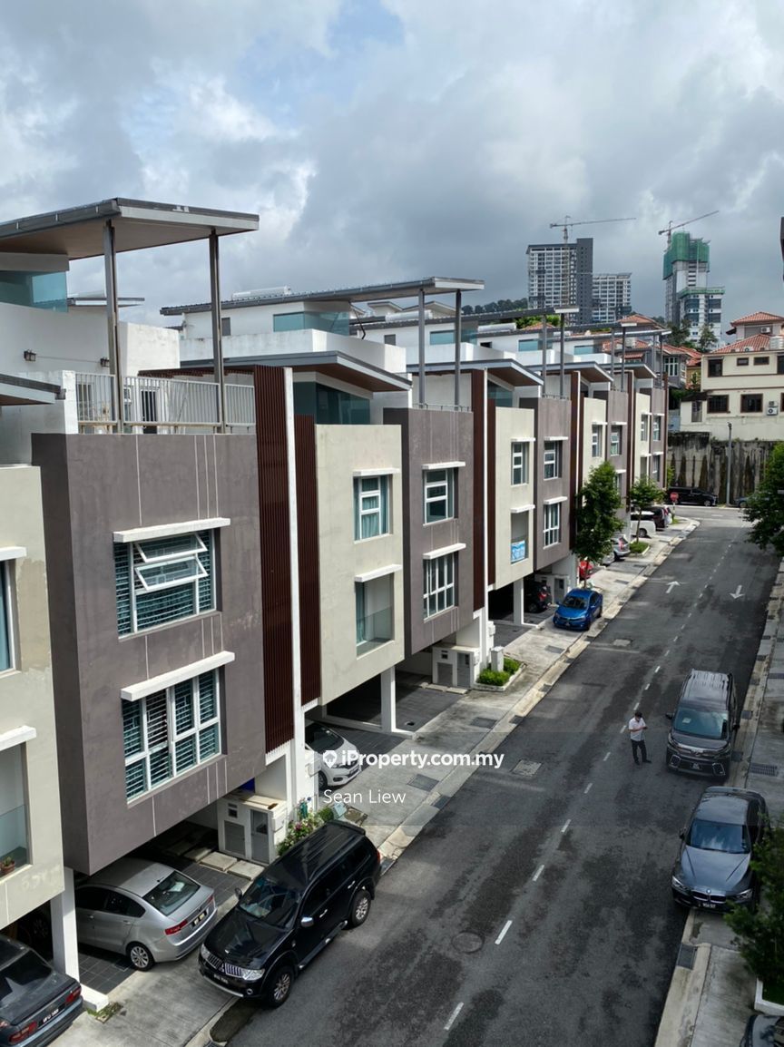 Canary Residence, Cheras Corner lot 4sty Terrace/Link House 5+1