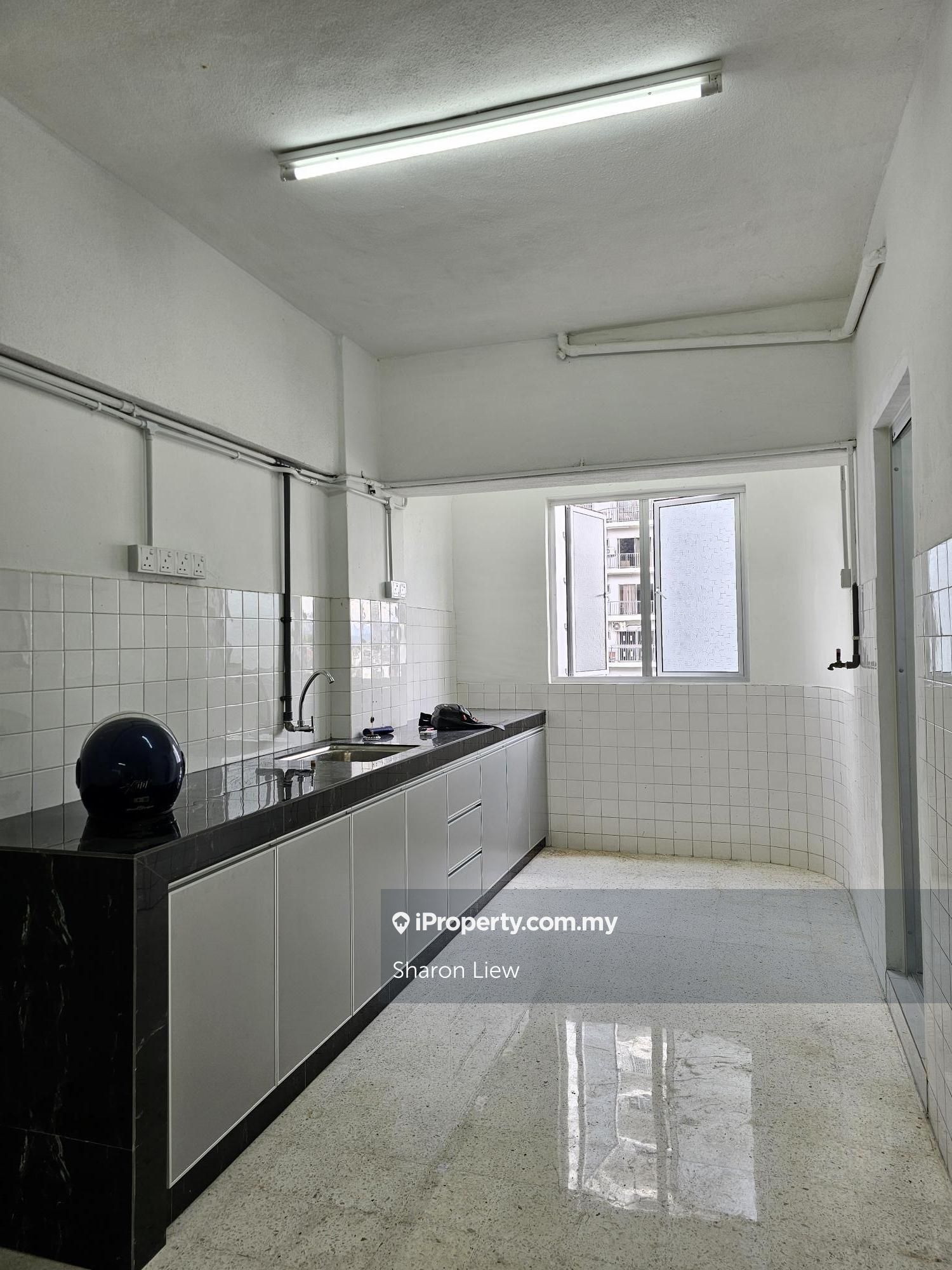 Taman Connaught Apartment 2 bedrooms for rent in Cheras, Kuala Lumpur