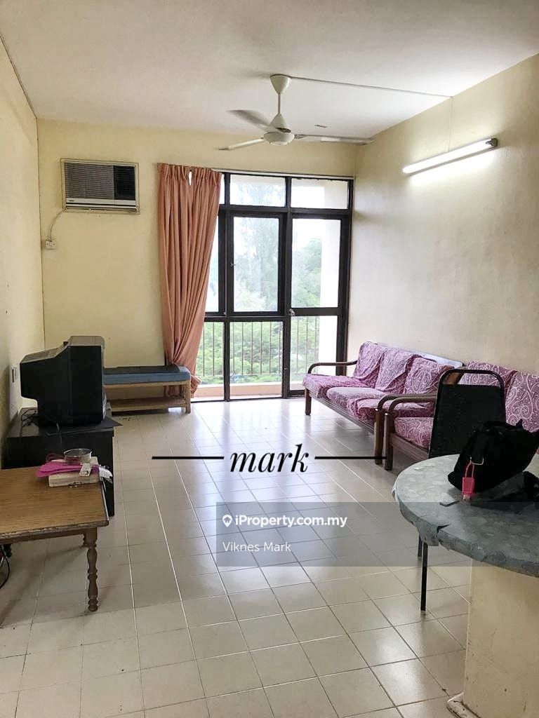 Bayu Emas Apartments, Batu Feringgi, Batu Ferringhi for rent RM1200