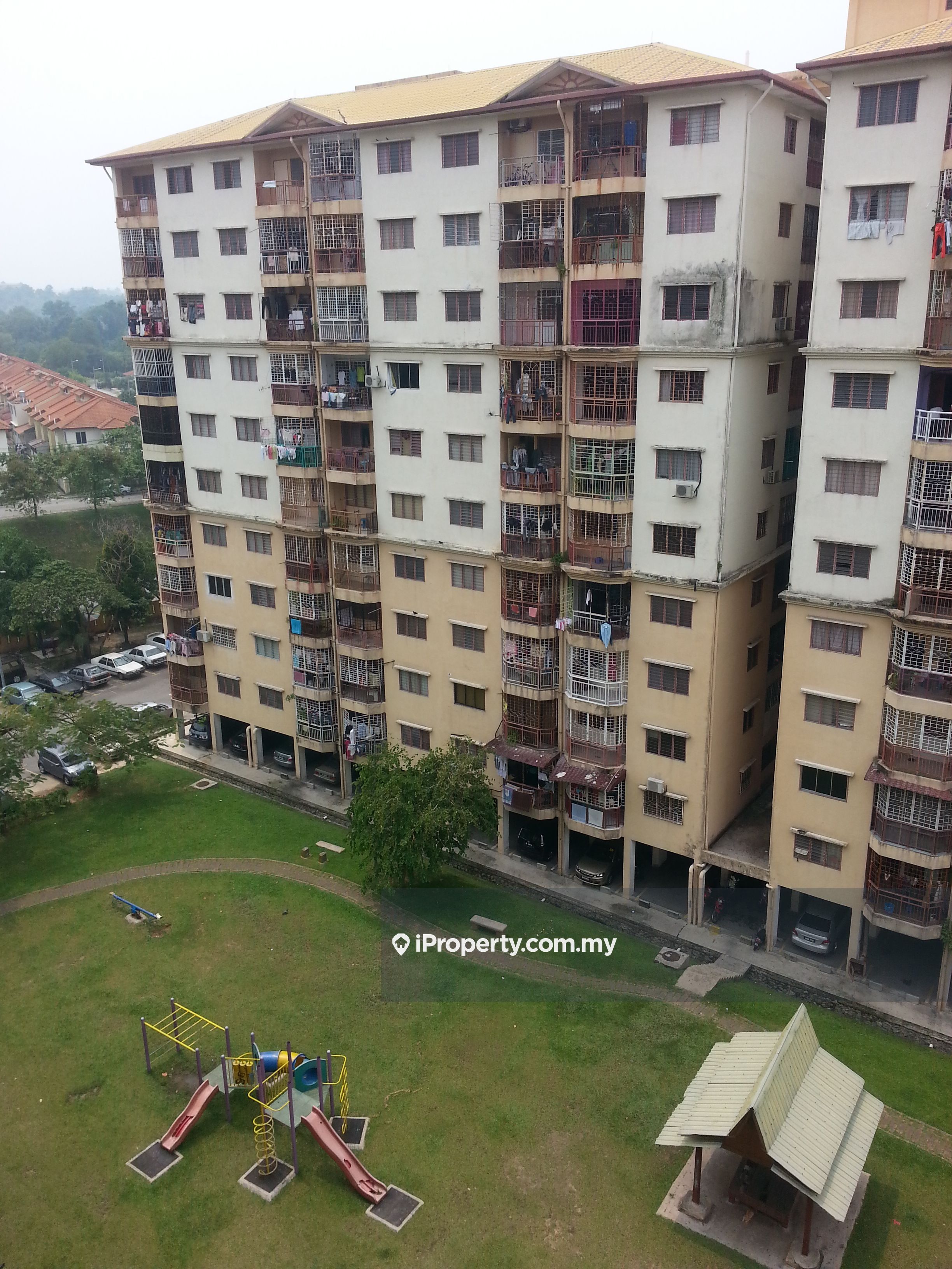 Taman Tun Teja Intermediate Flat 3 Bedrooms For Sale In Rawang Selangor Iproperty Com My