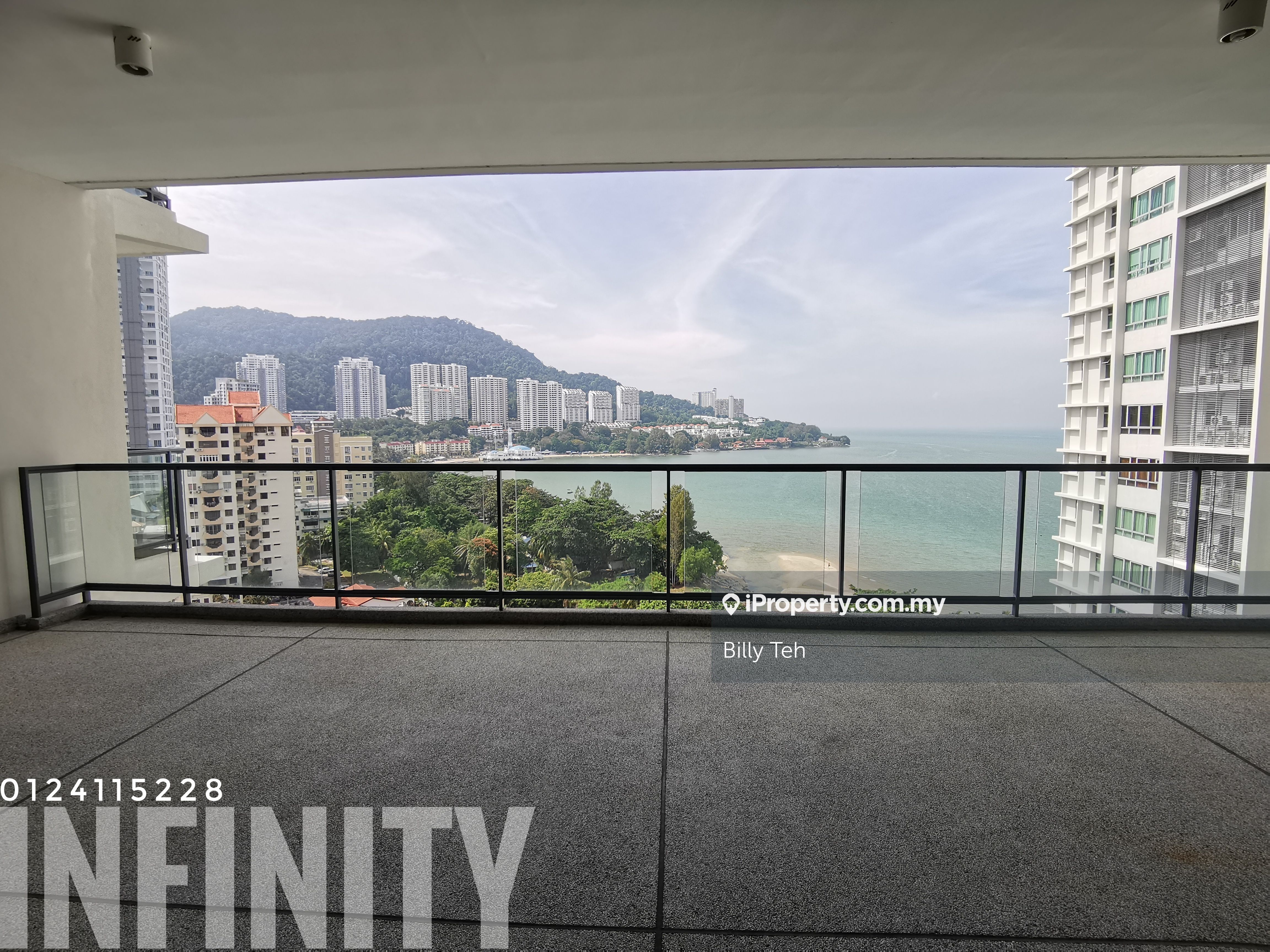 Infinity Beachfront Condominium, Tanjung Bungah