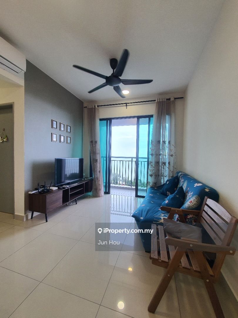 Iconic Vue Apartment 3 bedrooms for rent in Batu Ferringhi, Penang ...