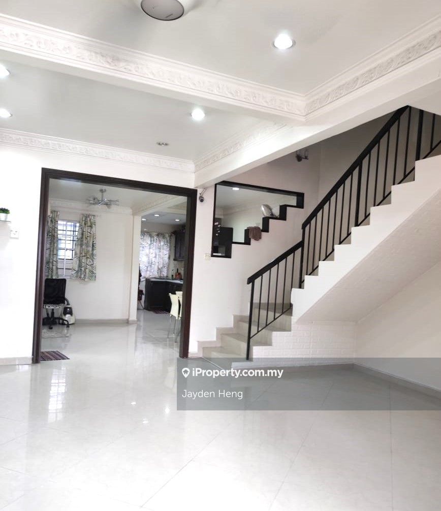 USJ 1, USJ Intermediate 2sty Terrace/Link House 3 bedrooms for sale