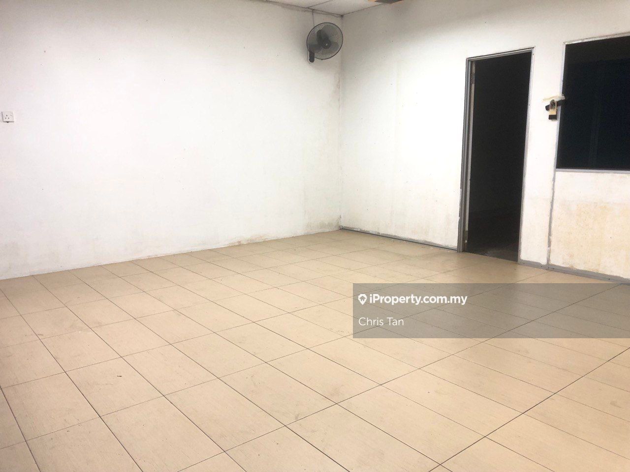 Double Storey Shop Taman Johor Jaya, Taman Johor Jaya, Johor Bahru