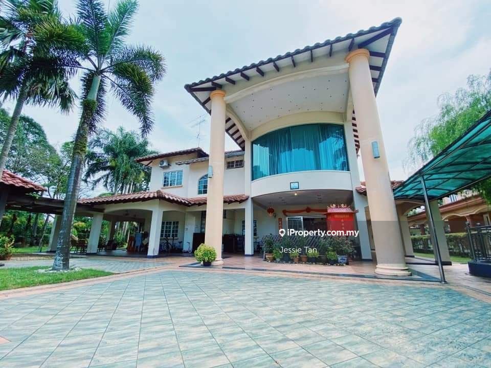 Bandar Putra, Kulai, Kulai Bungalow 6+1 bedrooms for sale iProperty