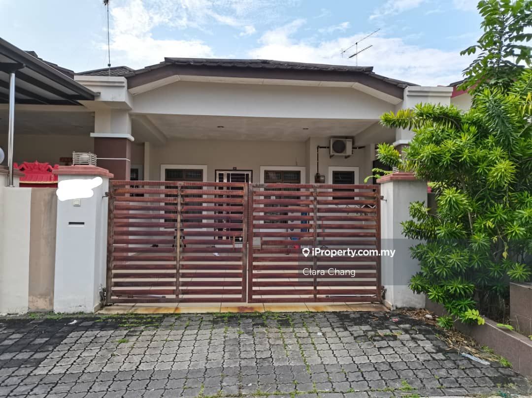 Taman kluang indah , Kluang 1sty Terrace/Link House 4 bedrooms for