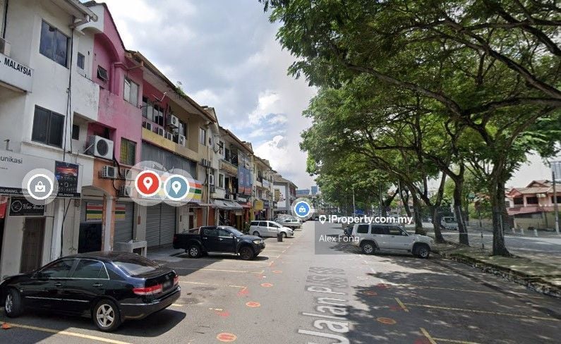 Taman Sri Subang, Petaling Jaya Shop for rent | iProperty.com.my