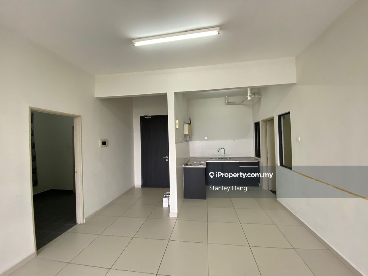 Zefer Hill Residence Intermediate Condominium 3+1 bedrooms for rent in