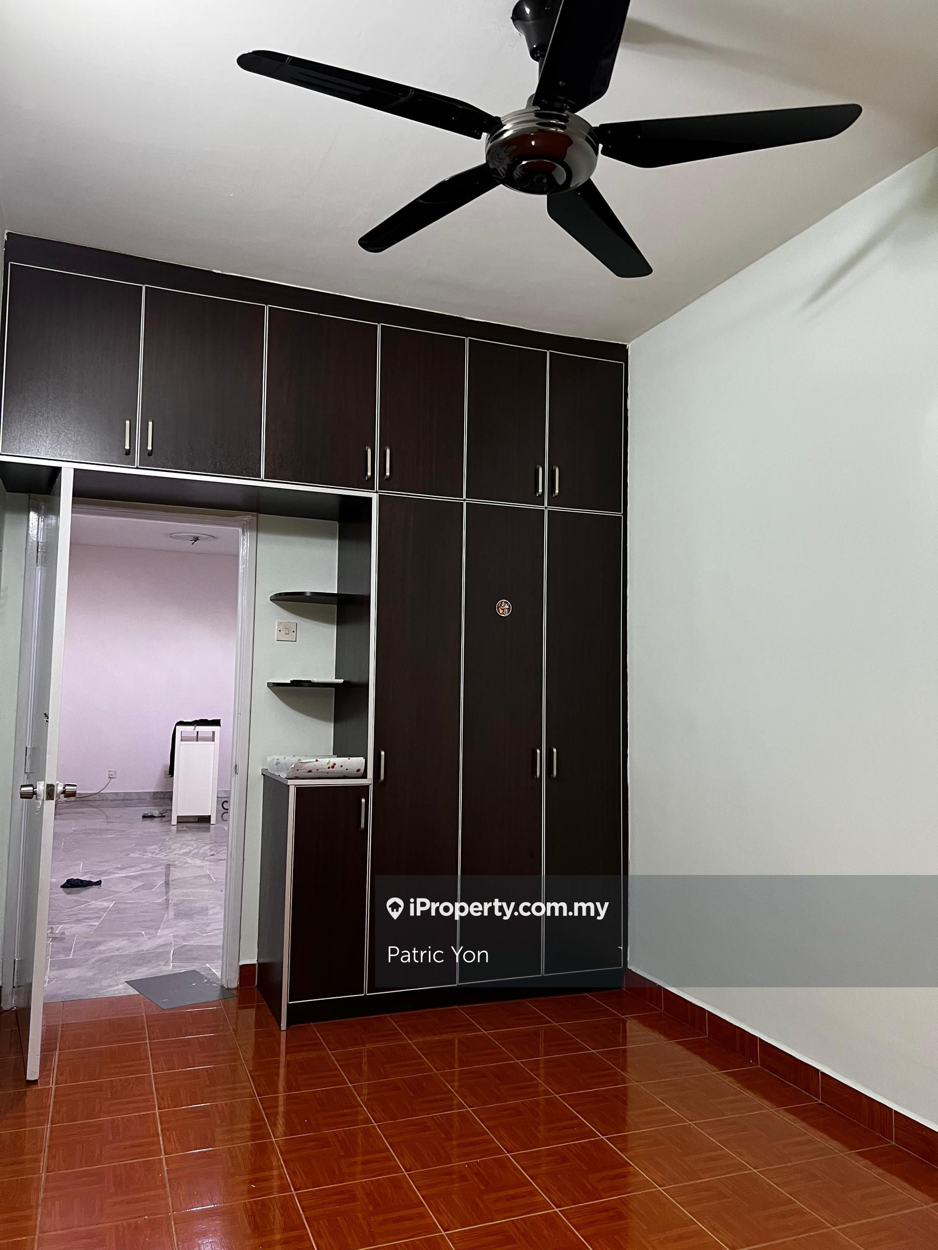 Subang Perdana Goodyear Court 10 Apartment 3 bedrooms for rent in Subang Jaya, Selangor