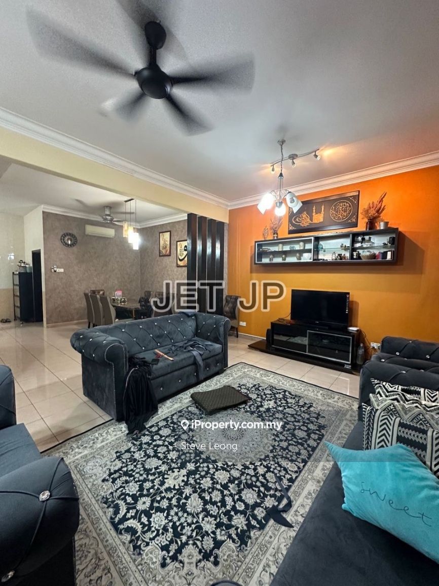 Bandar Bukit Tinggi Intermediate 2.5-sty Terrace/Link House 5 Bedrooms ...