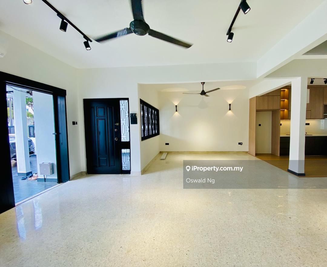 2 storey House, Jalan Maarof Bangsar Kuala Lumpur, Bangsar for rent