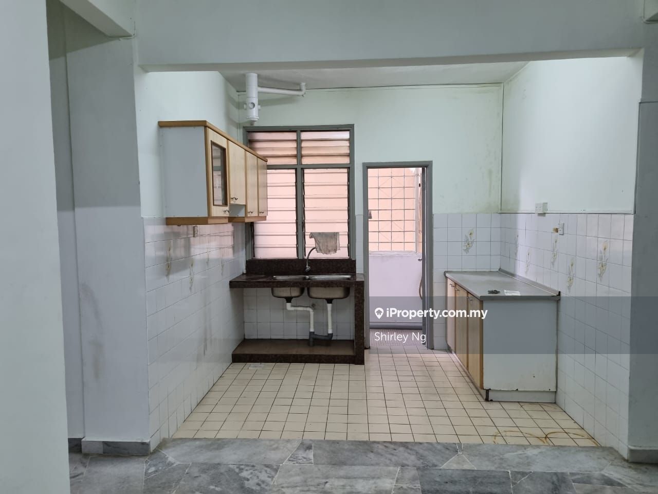 Subang Perdana Goodyear Court 7 Intermediate Apartment 3 bedrooms for