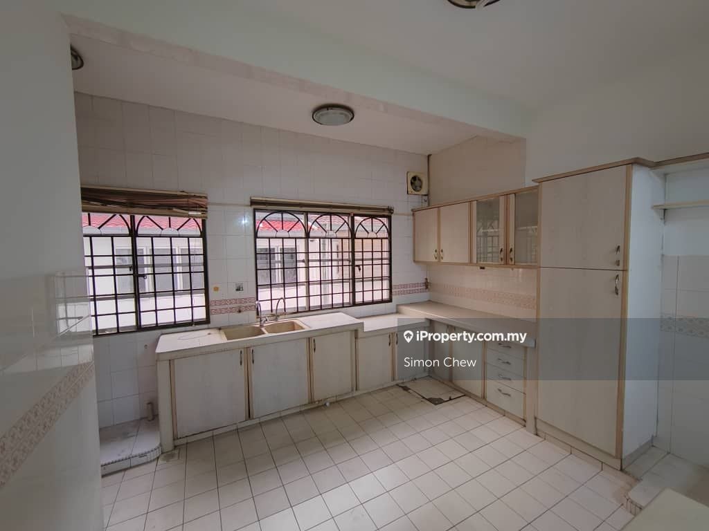 Usj 18 Subang Jaya, Subang Jaya 2-sty Terrace/Link House 4 Bedrooms For ...