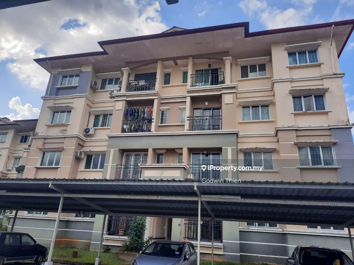 MJC Courtyard Sanctuary Apartment 3 bedrooms for rent in Kuching