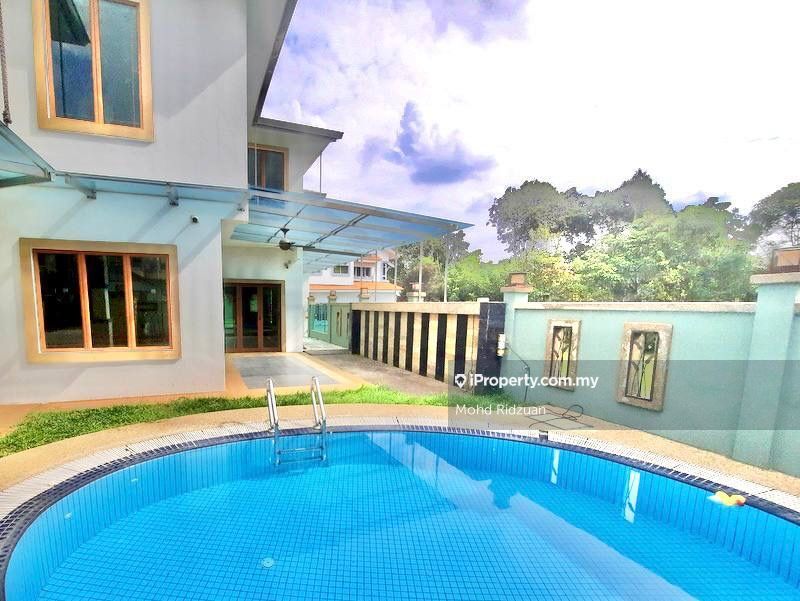 Corner Semi D with Swimming Pool Dillenia Denai Alam Selangor for Sale