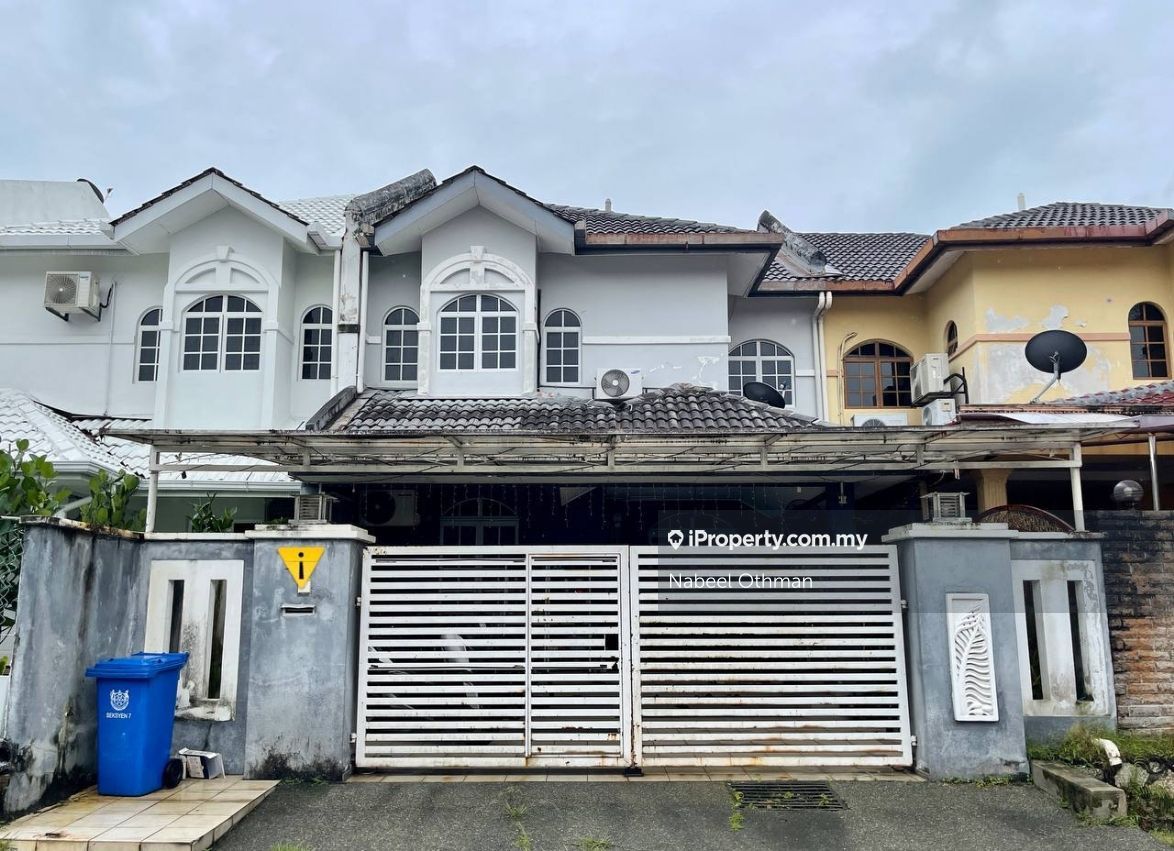 Seksyen 7, Shah Alam 2-sty Terrace Link House 4 Bedrooms For Sale 