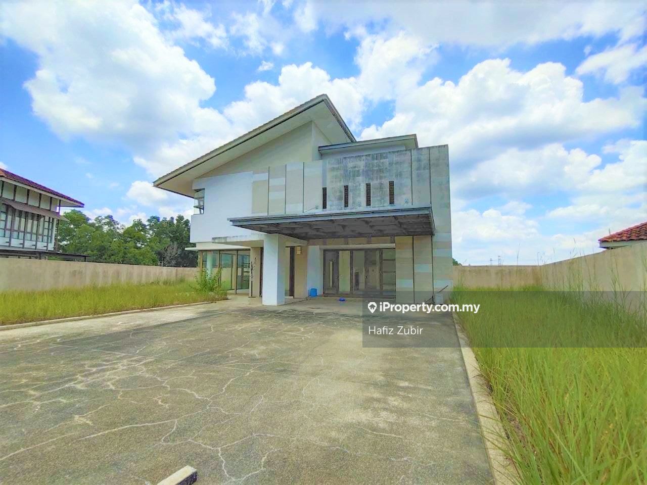Bungalow Banyan Close Bandar Bukit Mahkota, Bangi
