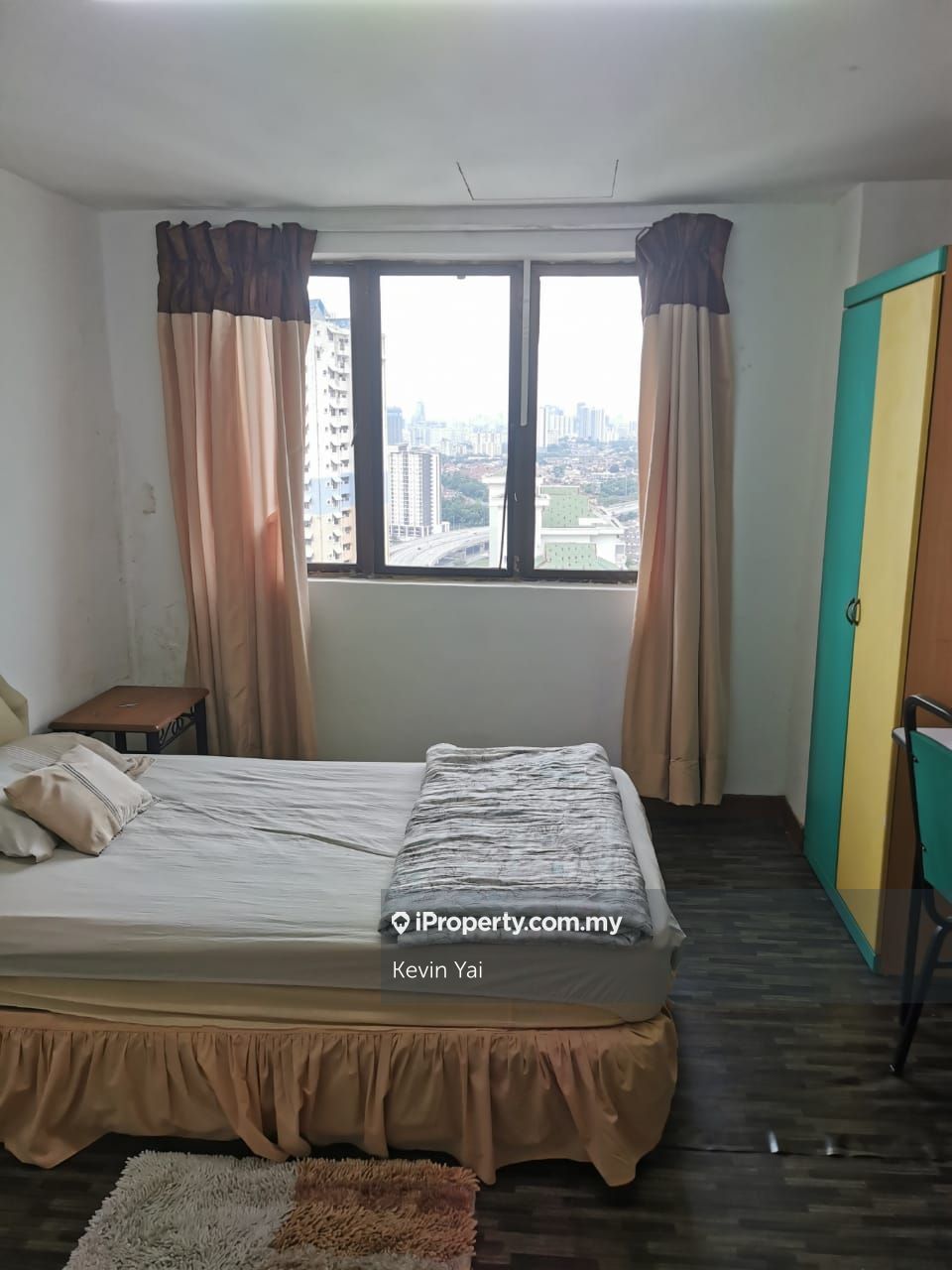 Vista Komanwel C Intermediate Condominium 3 bedrooms for sale in Bukit
