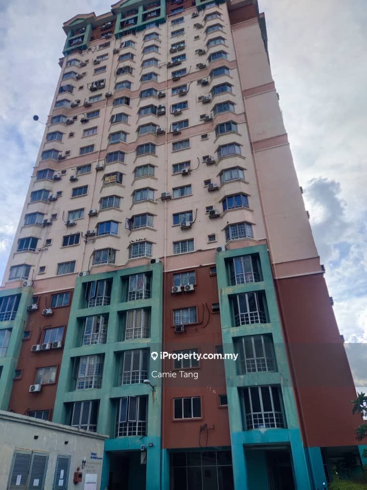 Menara KLH Puchong Condominium 3 bedrooms for sale in Puchong, Selangor