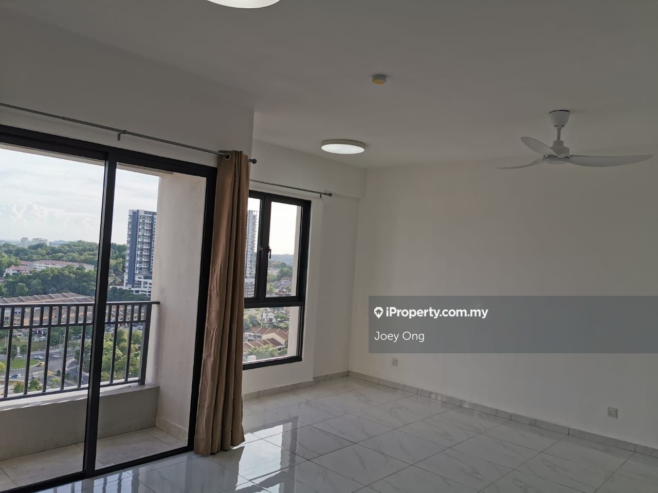 Equine Residence Serviced Residence 1 bedroom for sale in Seri