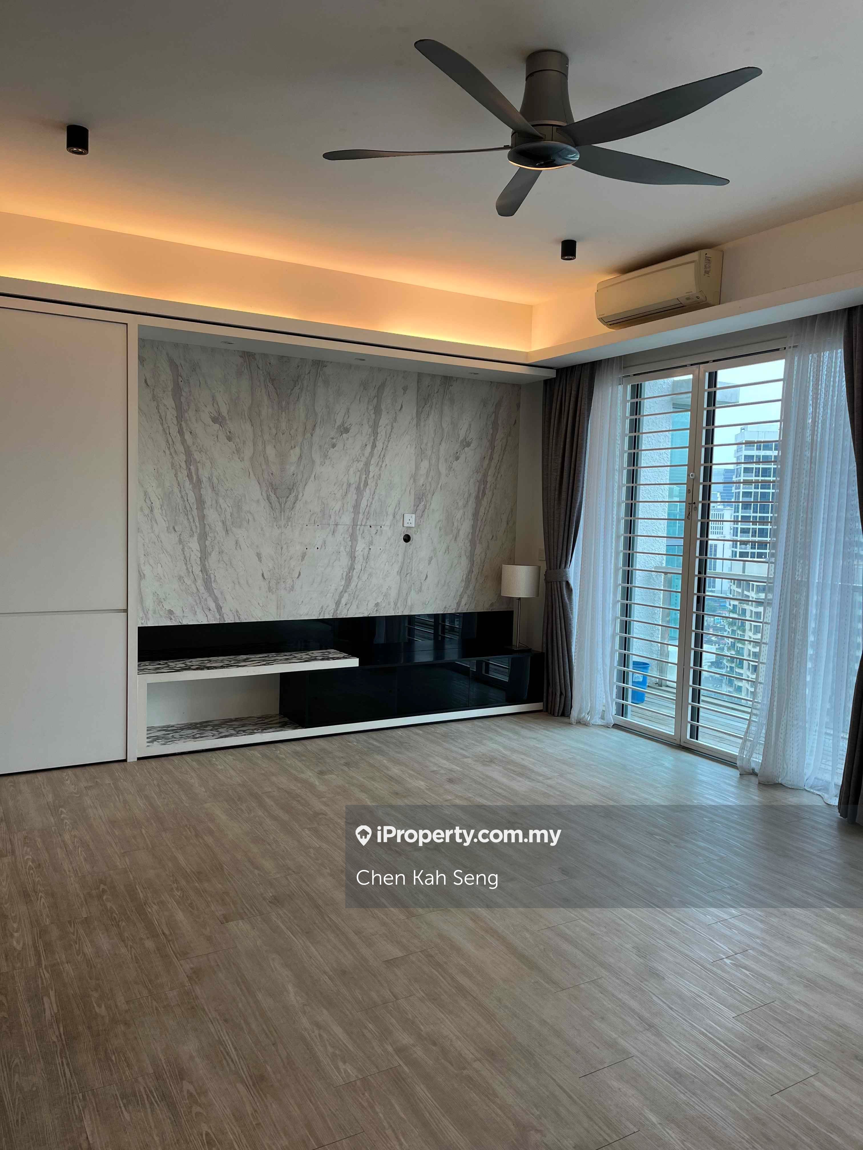 Suasana Bukit Ceylon / Raja Chulan Residences Corner lot Serviced