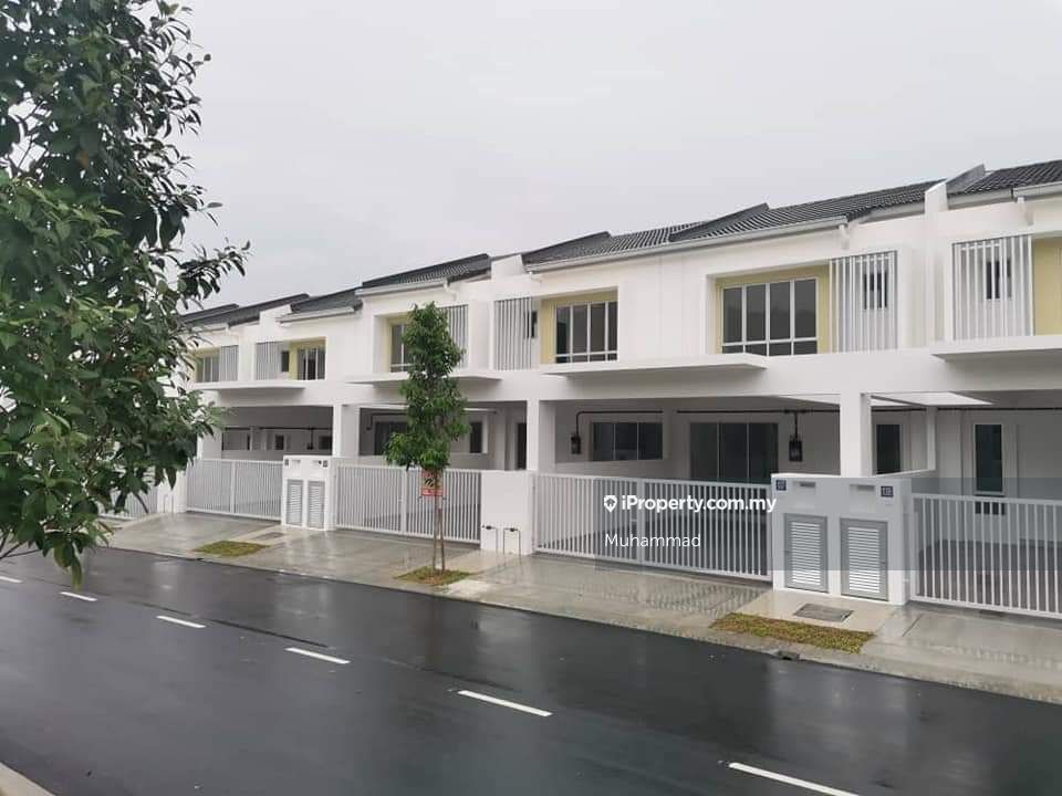 Taman Tiara Sendayan Seremban 2 Sty Terrace Link House 4 Bedrooms For Sale Iproperty Com My