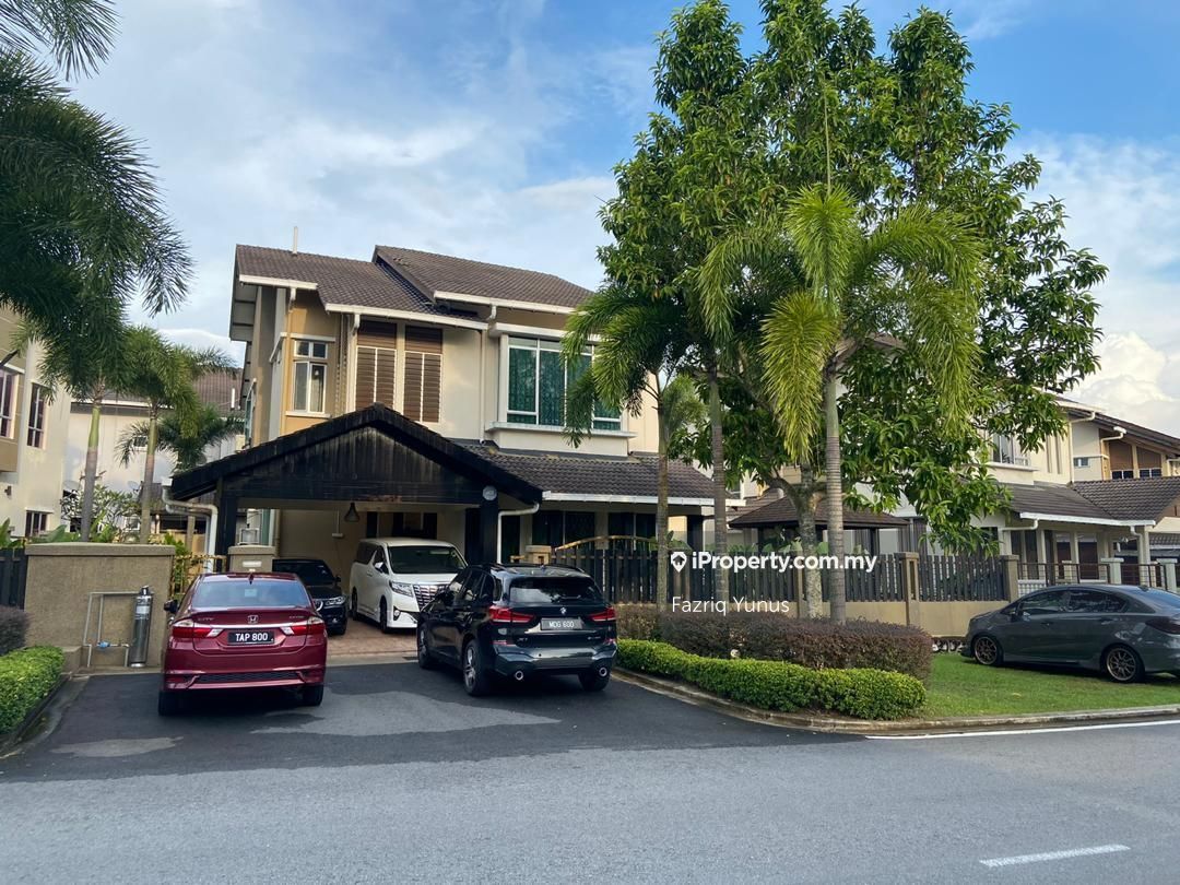 Bungalow Anjung Suasana Bandar Seri Putra, Bangi