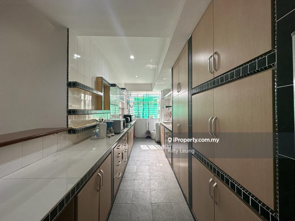 D'Rimba Apartment End lot Apartment 2 bedrooms for rent in Kota