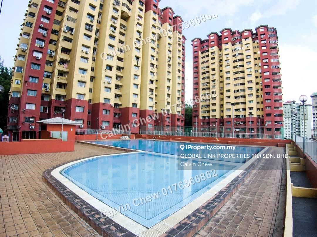 Bukit Winner (Winner Heights) Condominium 3 bedrooms for sale in Desa