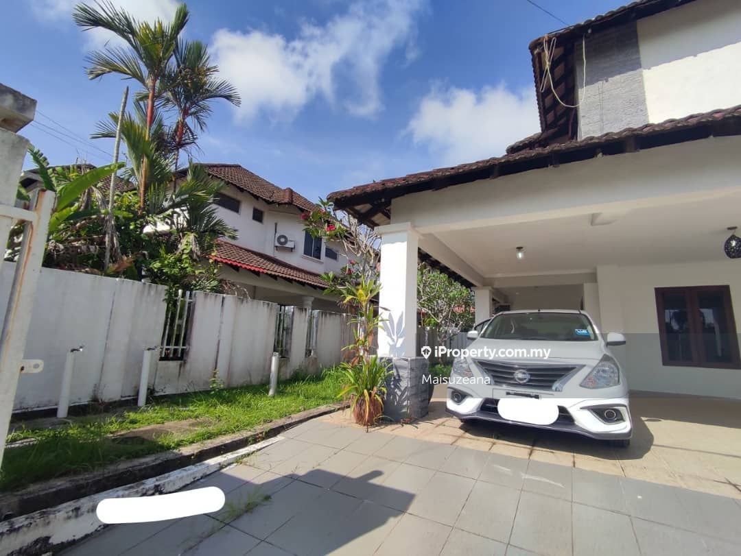 Tok Sira, Kuantan Bungalow 5 bedrooms for sale