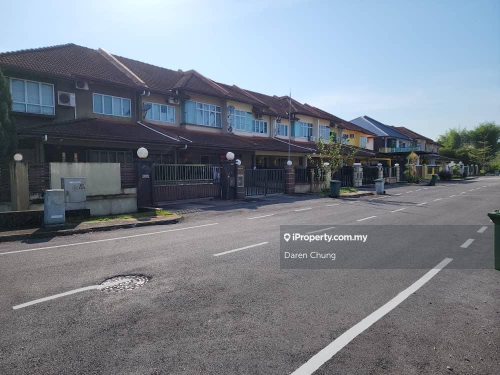 Riveria Double storey Terrace House for sale , Kuching 2sty Terrace