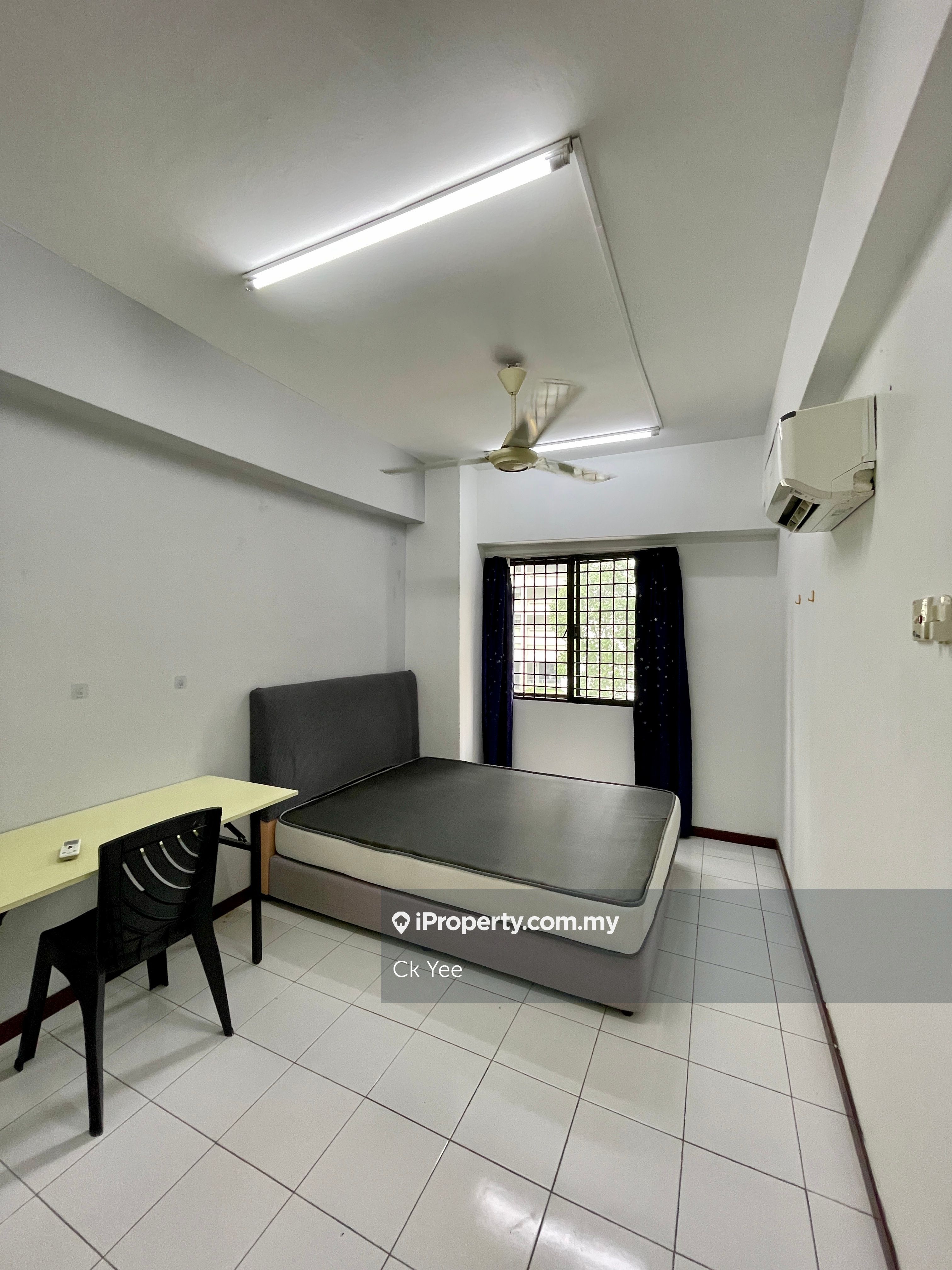 Vista Komanwel B Condominium 1 Bedroom For Rent In Bukit Jalil, Kuala ...