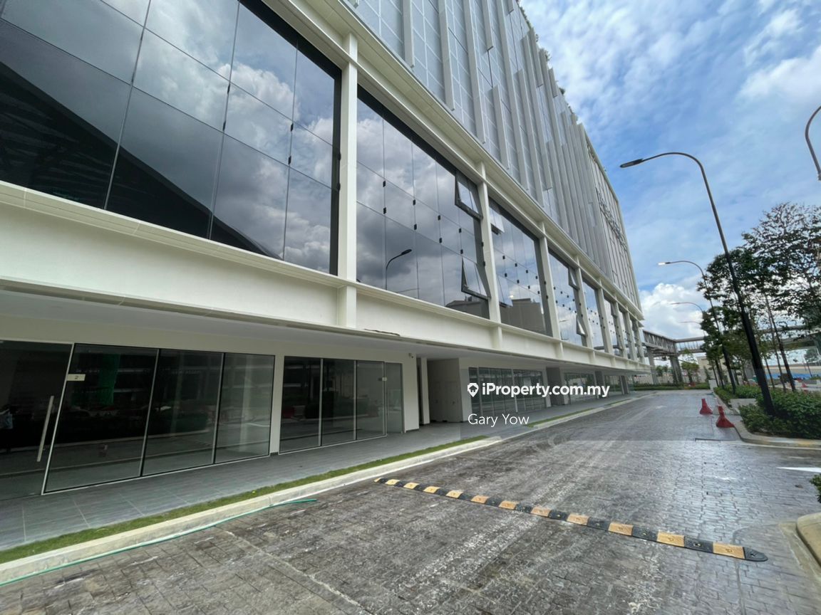 Park 2 Shop , Pavilion Bukit Jalil, Facing Piazza, Bukit Jalil City