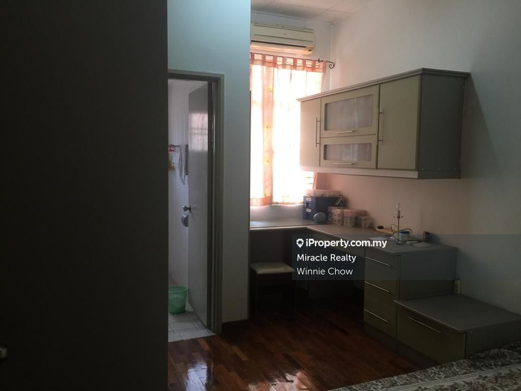 2 Storey House Canal Garden Kota Kemuning, Shah Alam for sale