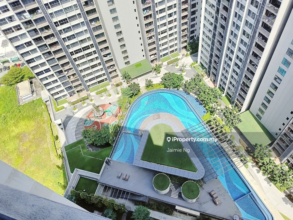 Geo Bukit Rimau Intermediate Serviced Residence 4 bedrooms for rent in