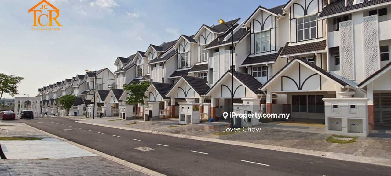 Anjung Sari Lavender Type Tip Top Condition, Setia Alam for sale