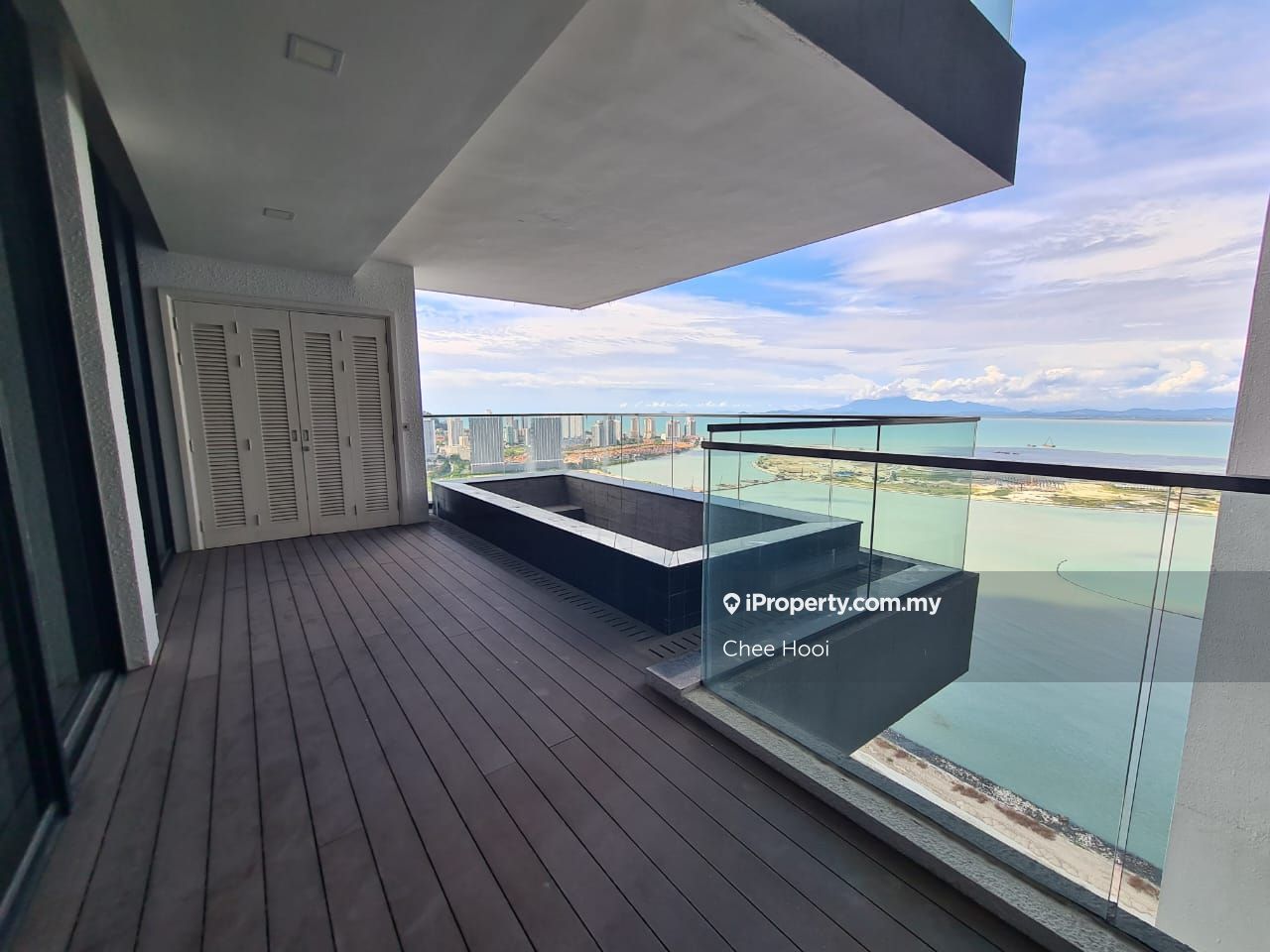 Setia V Residences, Persiaran Gurney, Gurney for sale RM3500000