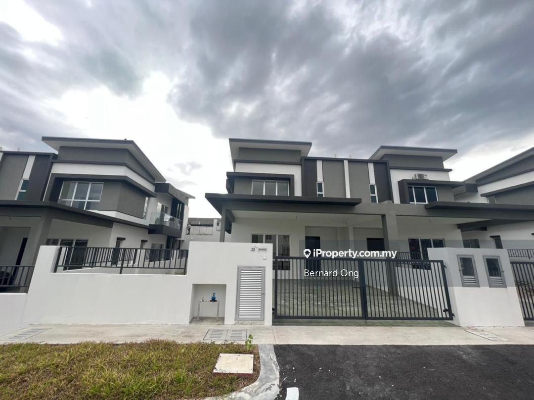 Sari Alamanda , Sungai Choh , Rawang, Rawang Intermediate Semidetached